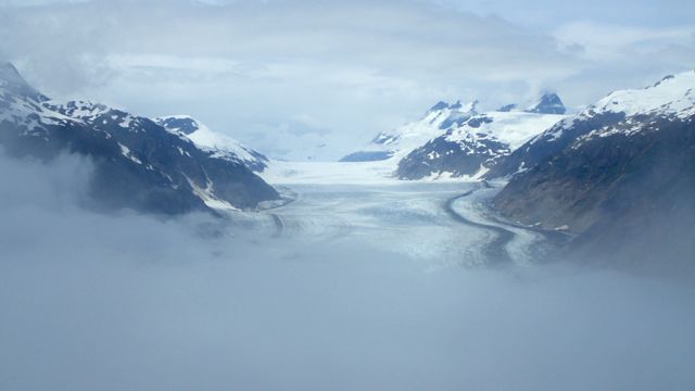 But then the clouds would clear for a few seconds giving us a peek at this field of ice, and then, just as quickly, the clouds would close back in.  Then a bit later, they would open up again for another peek.  You had to be attentive, but if you were, the rewards were great.